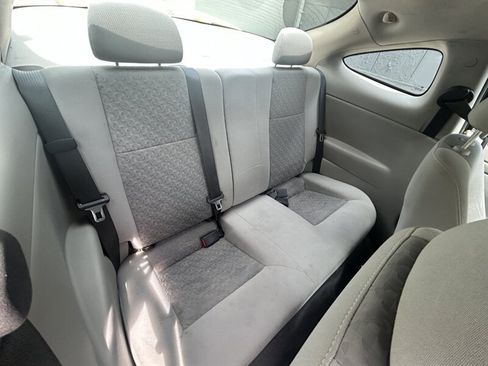 Used 2009 Chevrolet Cobalt LS w/ Protection Package FWD image 9