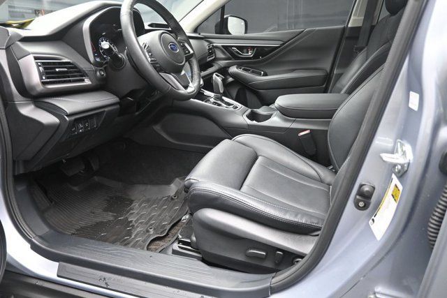 Used 2025 Subaru Outback Limited w/ Popular Package #2 AWD/4WD image 17