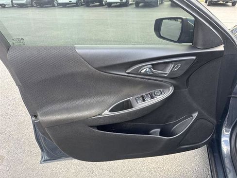 Used 2020 Chevrolet Malibu RS w/ LPO, Convenience Package 1 image 7