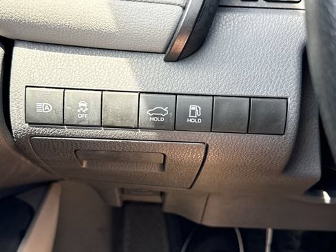 Used 2023 Toyota Camry LE AWD/4WD image 29