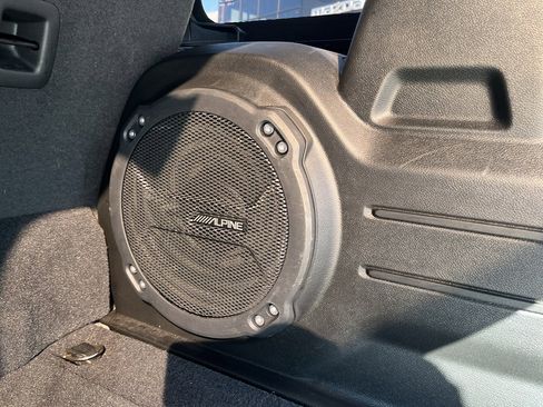 Used 2022 Jeep Wrangler Unlimited Sahara w/ Cold Weather Group image 26