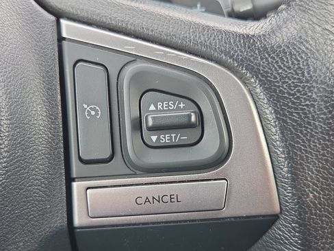 Used 2018 Subaru Forester 2.5i Premium AWD/4WD image 30