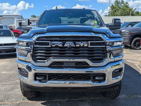 New 2026 RAM 2500 Tradesman w/ Chrome Appearance Group AWD/4WD image 9