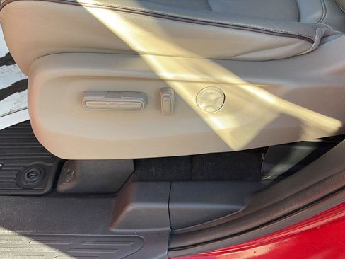 Used 2023 Honda Odyssey Elite image 7