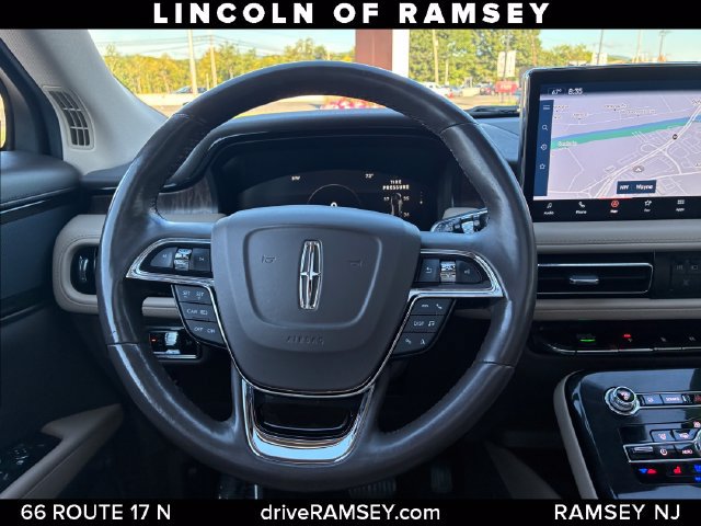 Used 2023 Lincoln Nautilus Reserve AWD/4WD image 28