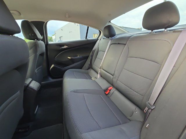 Used 2016 Chevrolet Cruze LT w/ Convenience Package FWD image 22