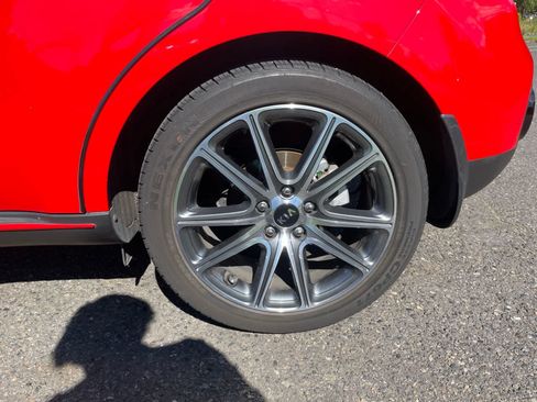 Used 2019 Kia Soul ! w/ Technology Package FWD image 11