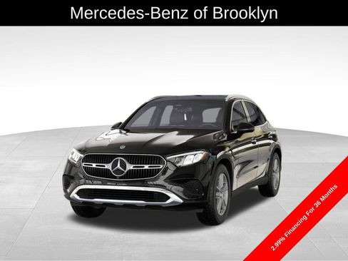 Used 2025 Mercedes-Benz GLC 300 4MATIC image 42