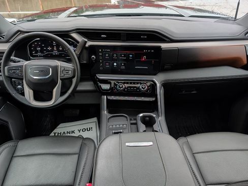 Used 2025 GMC Sierra 3500 Denali w/ Denali Reserve Package image 19