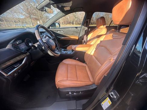 Used 2019 Cadillac XT4 Premium Luxury image 7