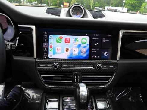 Used 2020 Porsche Macan S AWD/4WD image 63