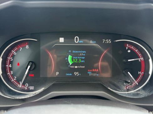 Used 2025 Toyota RAV4 LE FWD image 11