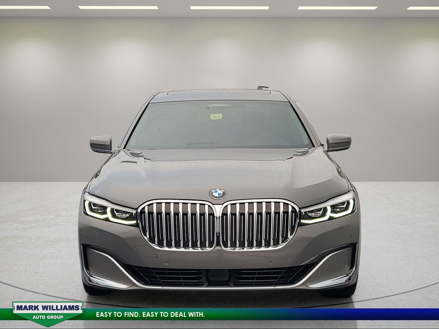 Used 2022 BMW 750i xDrive w/ Executive Package AWD/4WD image 9