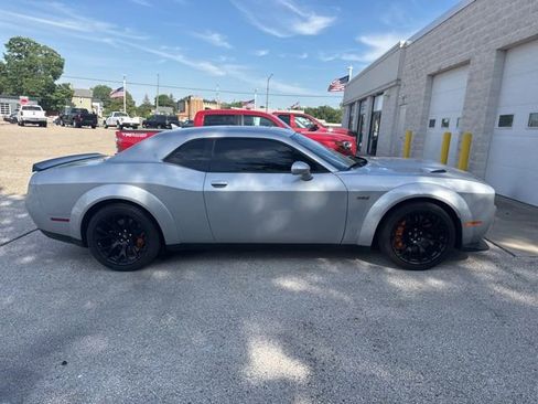 Used 2023 Dodge Challenger R/T Scat Pack RWD image 25