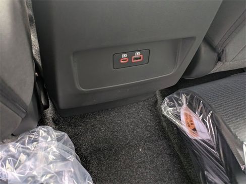 New 2026 Nissan Frontier SV image 25