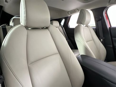 Used 2021 MAZDA CX-30 FWD 2.5 S w/ Preferred Package image 19