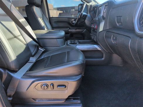 Used 2021 Chevrolet Silverado 2500 LTZ w/ LTZ Premium Package image 32