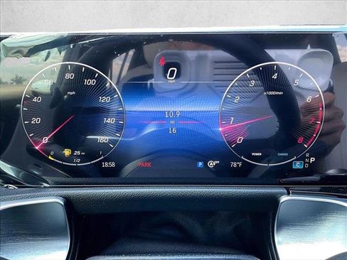 Used 2026 Mercedes-Benz GLB 250 image 22