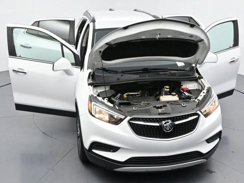 Used 2021 Buick Encore Preferred FWD image 38