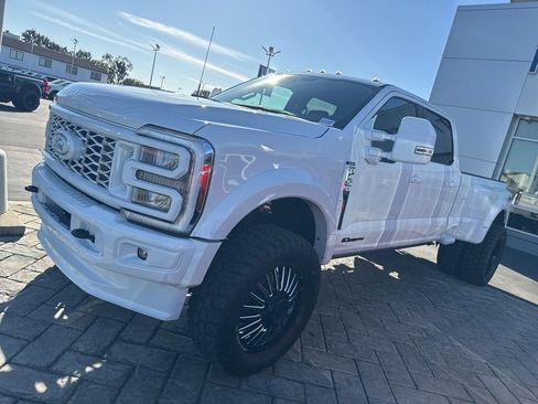 Used 2026 Ford F450 Lariat w/ FX4 Off-Road Package AWD/4WD image 34