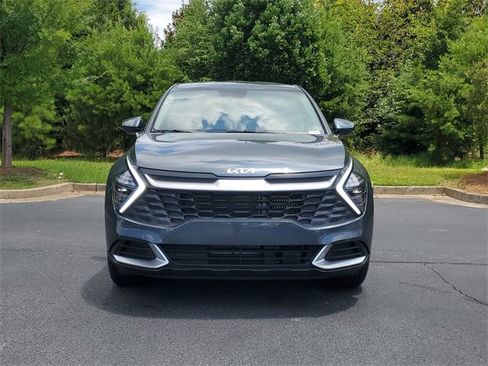 New 2025 Kia Sportage LX image 2