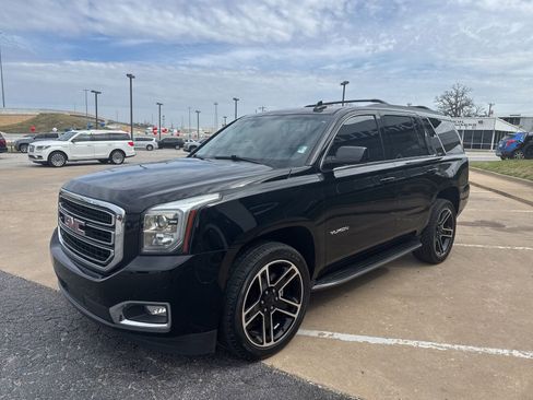 Used 2018 GMC Yukon SLT w/ Open Road Package image 7