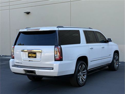 Used 2019 GMC Yukon XL Denali w/ Denali Ultimate Package AWD/4WD image 6