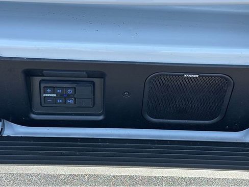 New 2025 GMC Sierra 2500 Denali Ultimate image 13