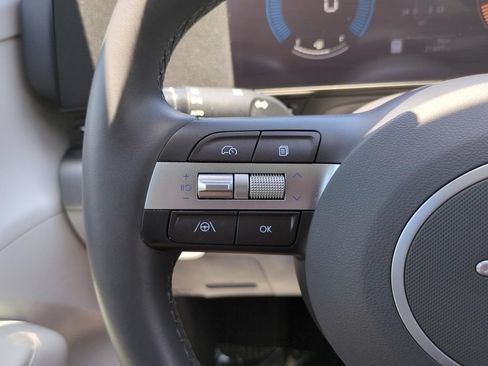 Used 2024 Hyundai Kona SEL FWD image 19