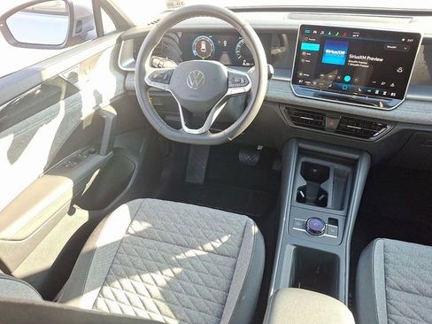 Certified 2025 Volkswagen Tiguan S w/ 18" Wheel Package image 14