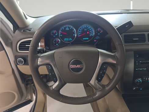 Used 2007 GMC Yukon SLE AWD/4WD image 14
