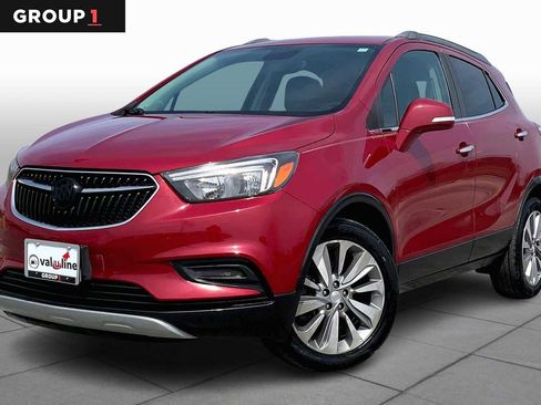 Used 2018 Buick Encore Preferred image 1