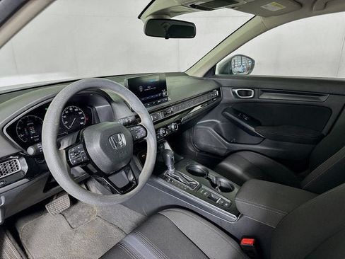 Used 2023 Honda Civic LX image 9