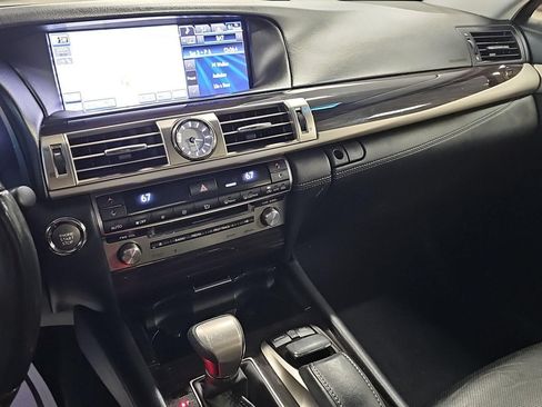 Used 2014 Lexus LS 460 w/ Comfort Package RWD image 15