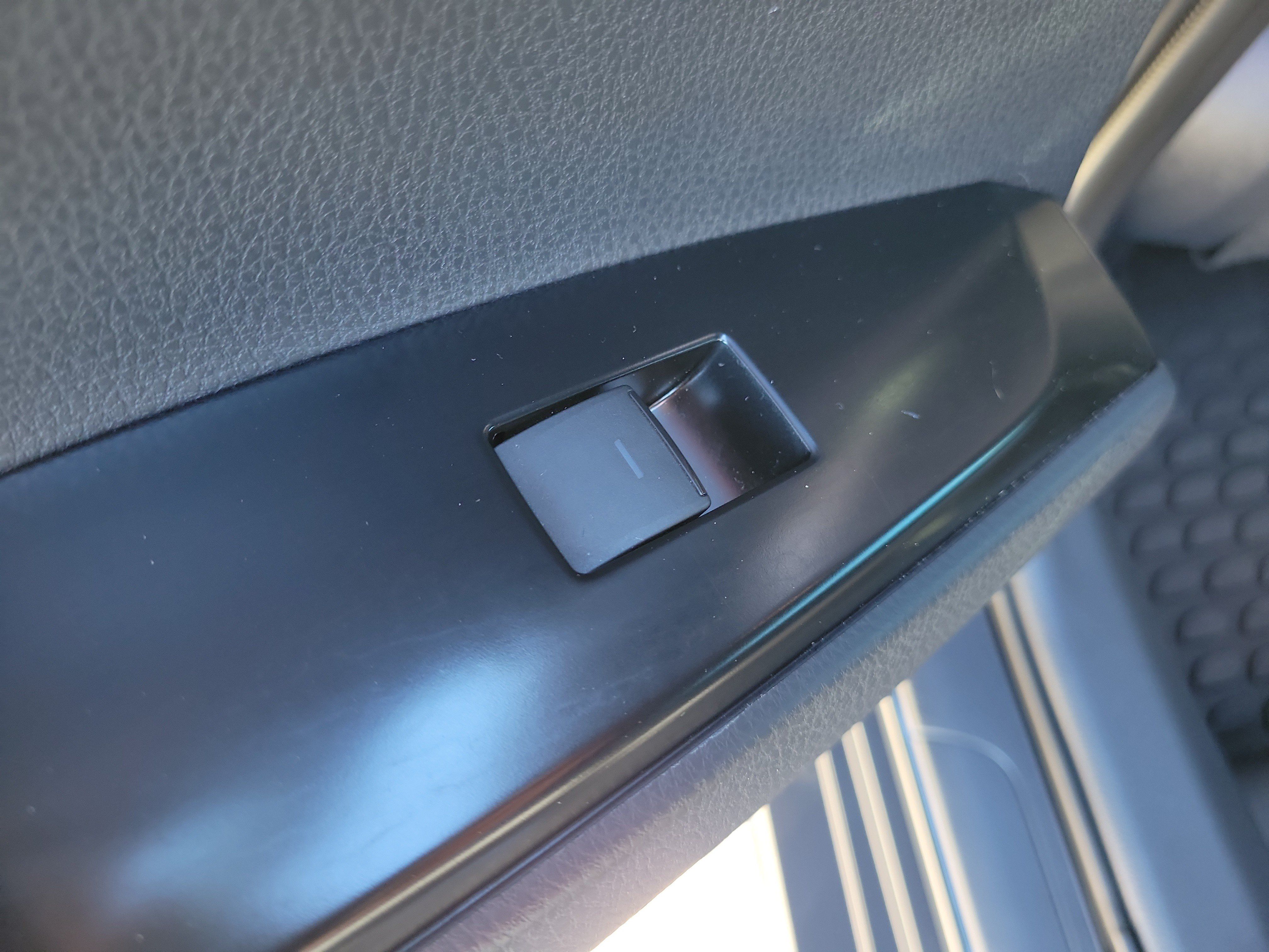 Used 2026 Toyota Camry SE FWD image 14