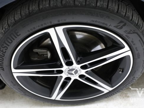 Used 2022 Mercedes-Benz A 220 image 30