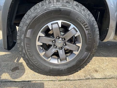 Used 2016 Nissan Frontier PRO-4X w/ Pro-4x Luxury Package image 31