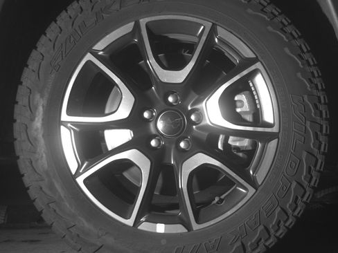 Used 2025 Jeep Compass Trailhawk image 13