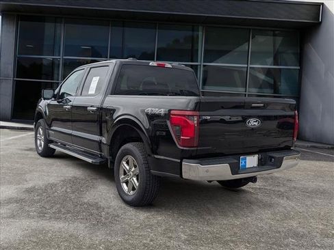 Used 2024 Ford F150 XLT w/ Mobile Office Package image 4