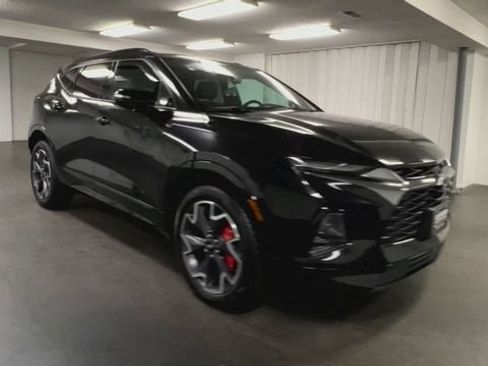 Certified 2022 Chevrolet Blazer RS AWD/4WD image 2
