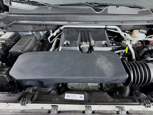 Used 2024 Chevrolet Colorado ZR2 AWD/4WD image 31
