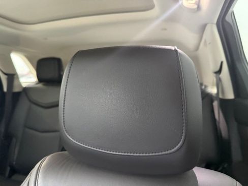 Used 2019 Cadillac XT5 Luxury image 29