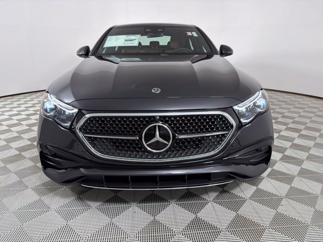 New 2027 Mercedes-Benz E 450 4MATIC Sedan image 2