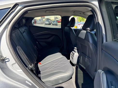 Used 2021 Ford Mustang Mach-E Select AWD/4WD image 9