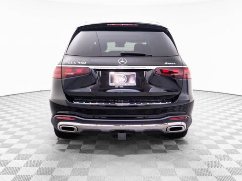 New 2026 Mercedes-Benz GLS 450 4MATIC image 4