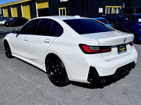 Used 2023 BMW 330i Sedan w/ M Sport Package RWD image 8