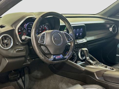Used 2019 Chevrolet Camaro SS RWD image 7