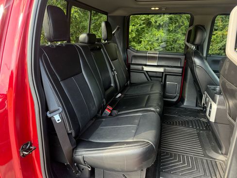 Used 2020 Ford F250 Lariat image 13