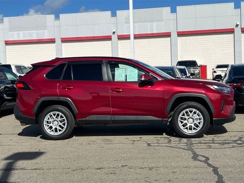 Certified 2024 Toyota RAV4 LE image 3