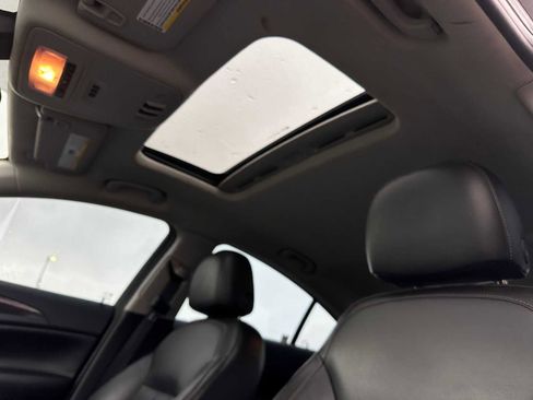 Used 2017 Buick Regal Premium w/ Driver Confidence Package #1 image 22